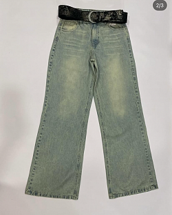 Wide leg jeans